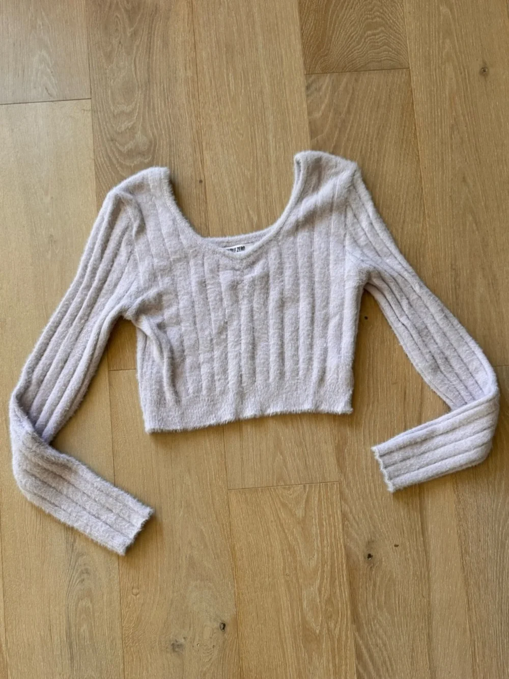 Fuzzy Ribbed Cropped Sweater - Picture 1 of 2